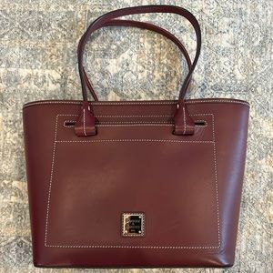 Dooney & Bourke Purse